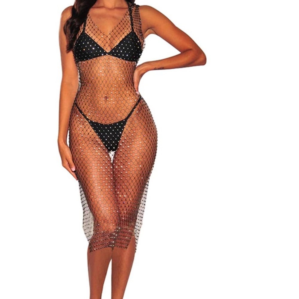 Rhinestone net coverup